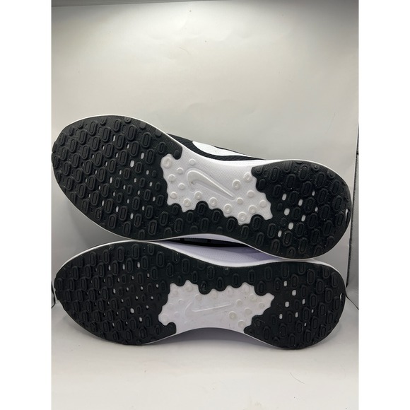 Nike Revolution 6 Men's Running Shoes Sz 11.5 Black White Comfort FB2207-001 - Picture 6 of 9